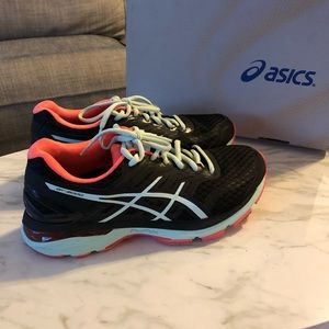 ASICS GT-2000 5